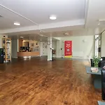 Jubilee Ground-floor Double Bedroom Prázdninový dům