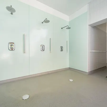 Jubilee Ground-floor Double Bedroom Сasa de vacaciones
